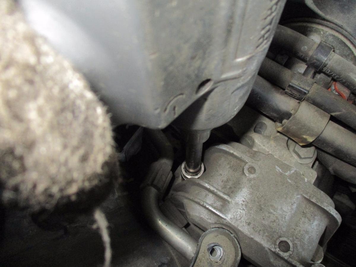 Снятие опоры ДВС