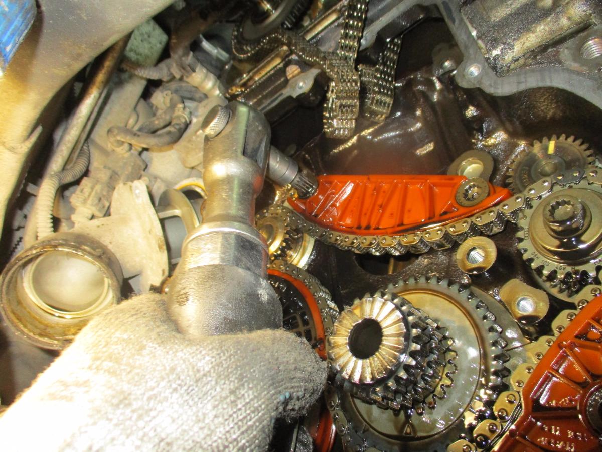 Демонтаж цепи ГРМ